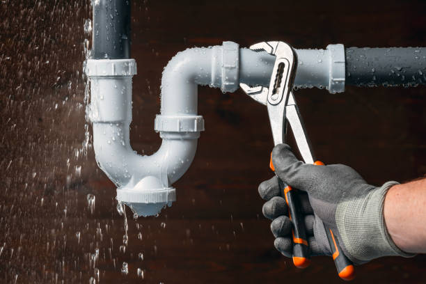 Professional Gas Line Repair technician working in Eagle River, AK